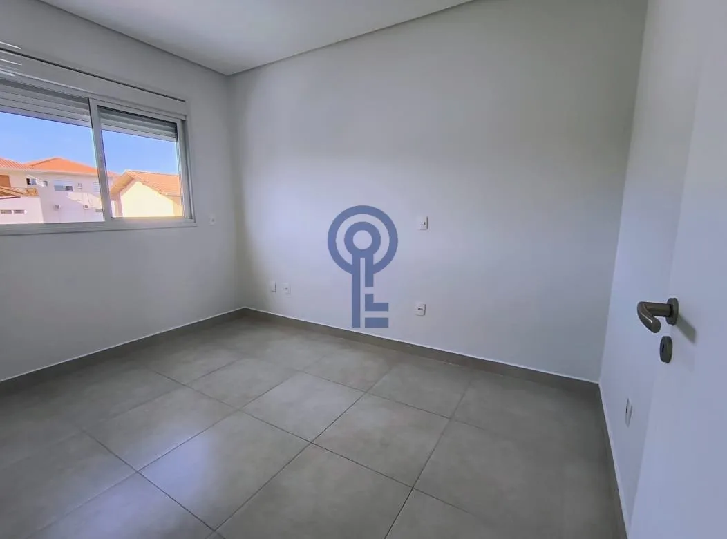 Квартира 125 м² з 3 спальнями та 1 ванною-сюїтом — photo 7