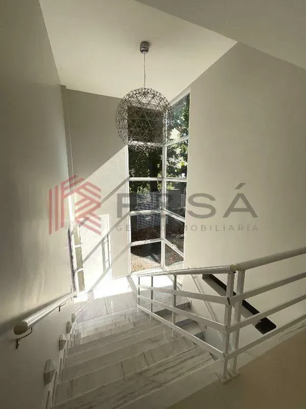 Rental house with 3 bedrooms and a separate kitchen — photo 8