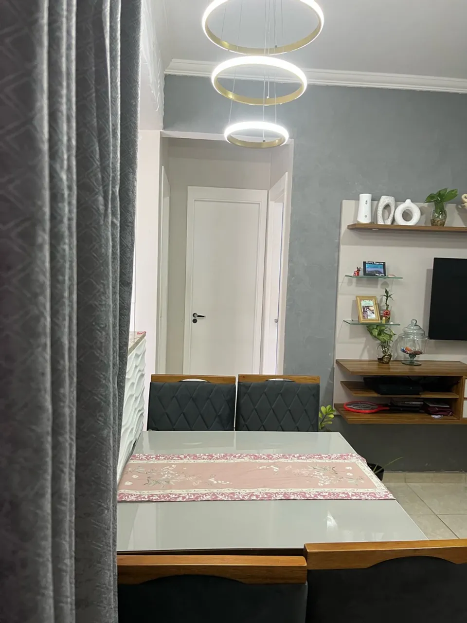 2-bedroom apartment in a building with a pool — photo 5