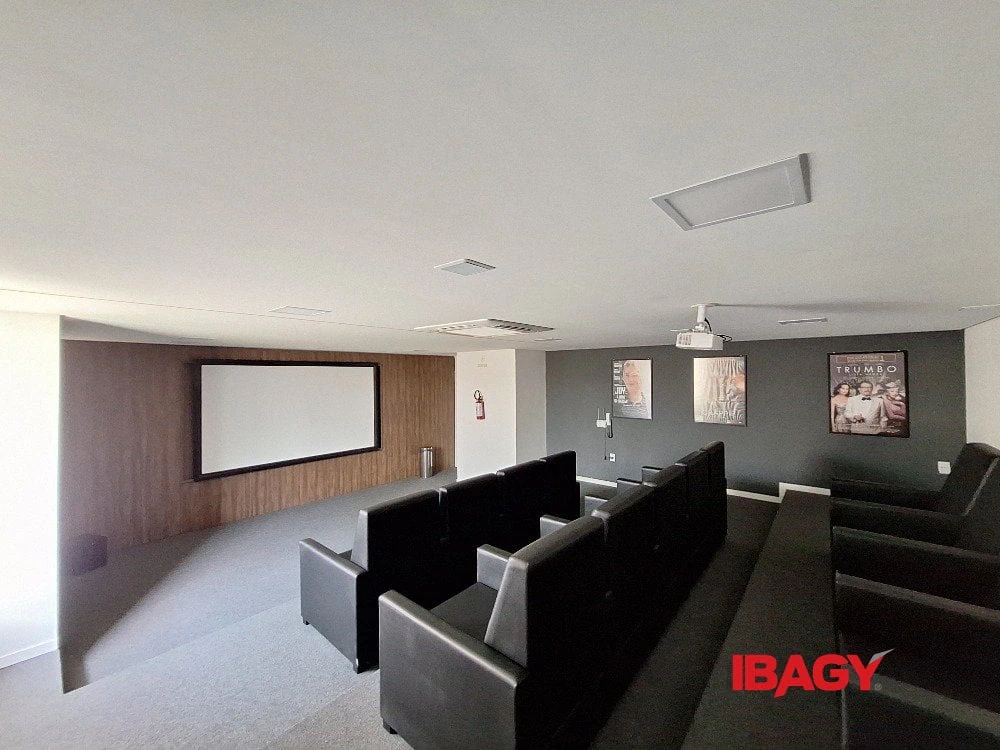Apartment, 75 m², with a glass-enclosed balcony — photo 2