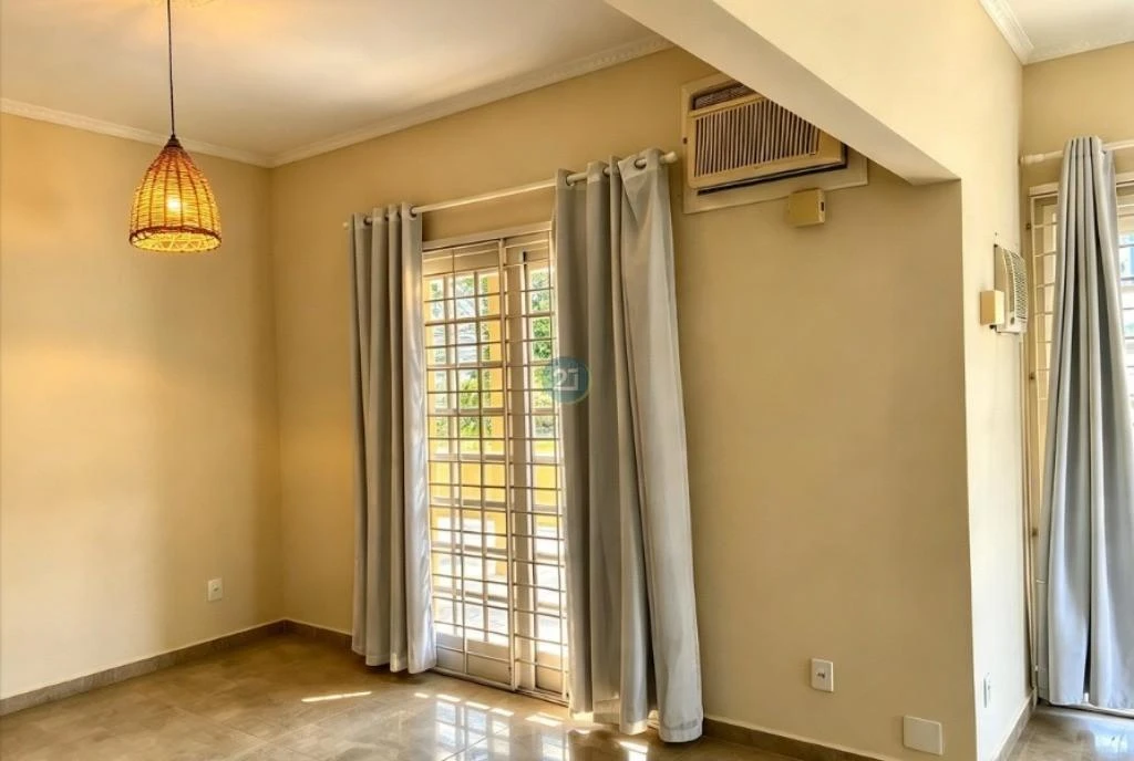 4-bedroom house with a grill on the balcony in Florianópolis — photo 16