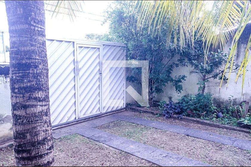 450 m² house with a garden and a grill on the balcony — photo 17