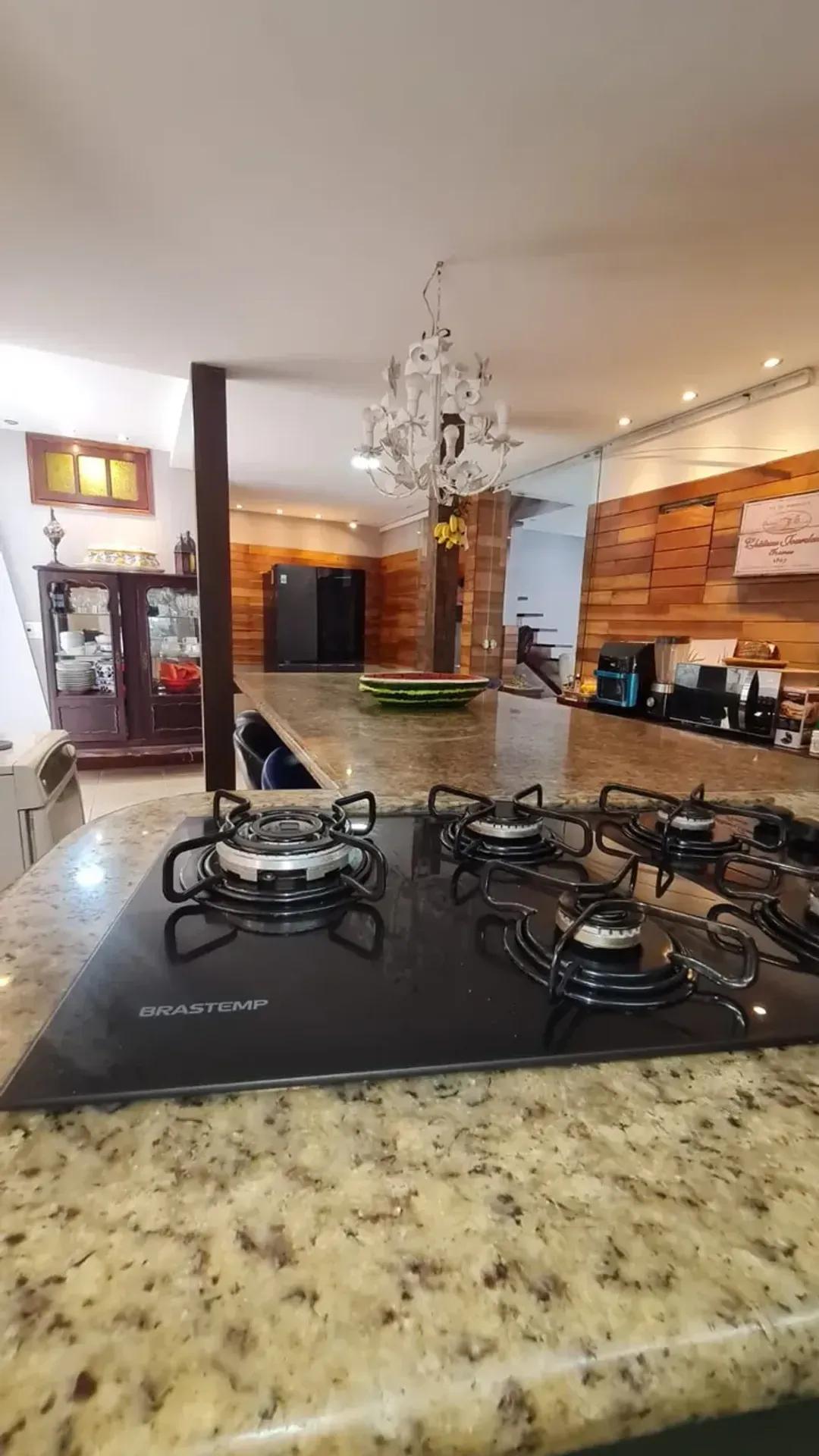 Furnished house 450 m² with 4 bedrooms and 4 bathrooms — photo 13