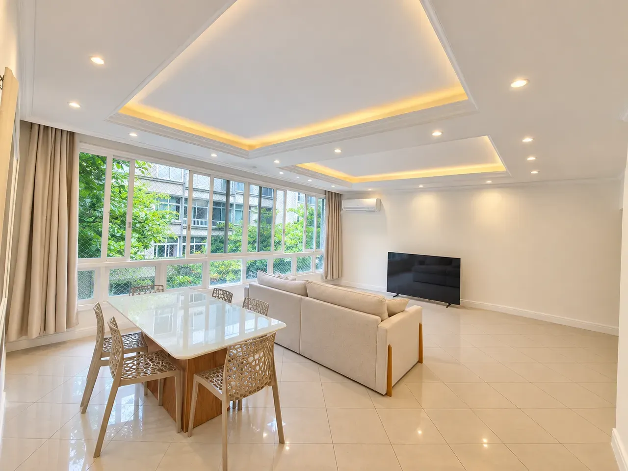 Furnished 120 m² apartment with 3 bedrooms and 3 bathrooms — photo 6