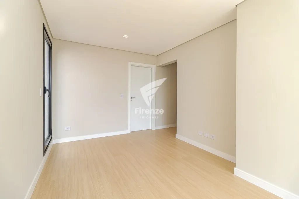 Furnished house with 4 bedrooms and 320 m² — photo 80