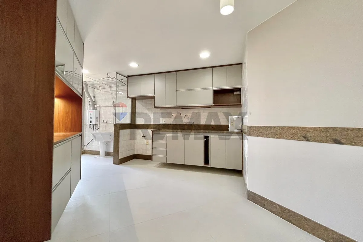 Duplex penthouse with 3 en-suite bedrooms and 200 m² — photo 2