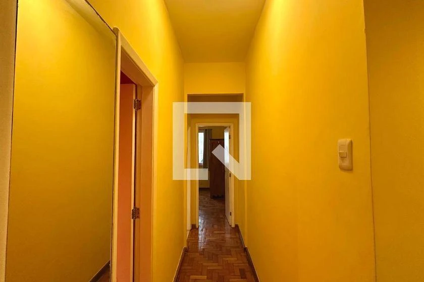 Apartment, 69 m², with wood or laminate floors — photo 12