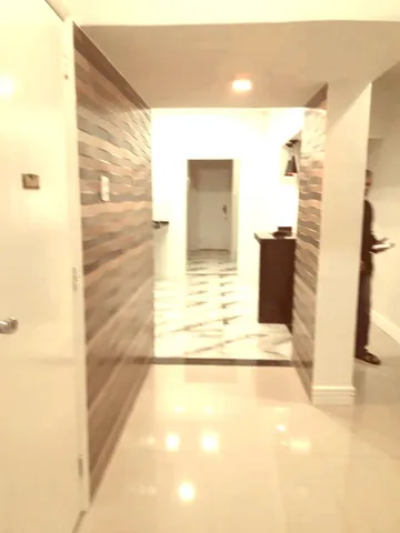 Rental apartment with 120 m², 3 bedrooms and 3 bathrooms — photo 10