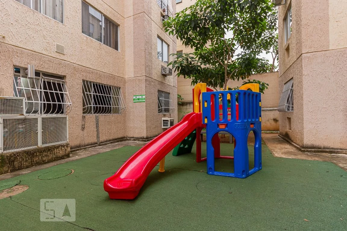 Apartamento sem mobília com cozinha fechada e 2 quartos — photo 44