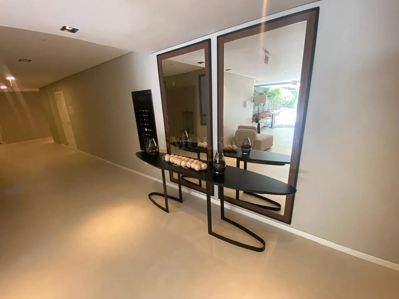 3-bedroom apartment with a grill on the balcony — photo 50