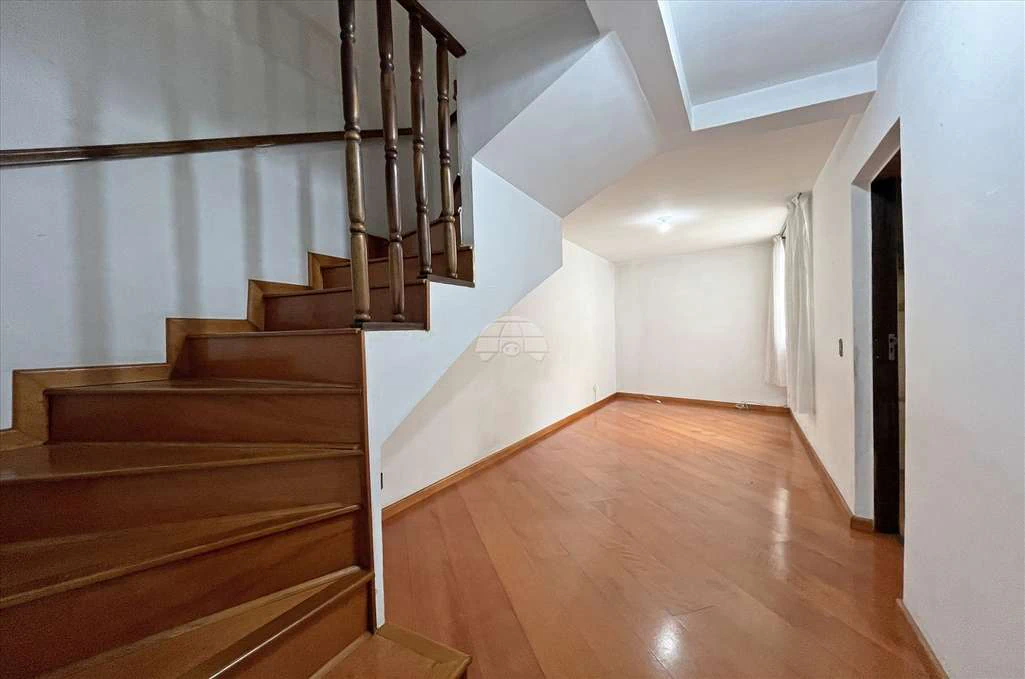 Rental house with 4 bedrooms and 191 m² — photo 5