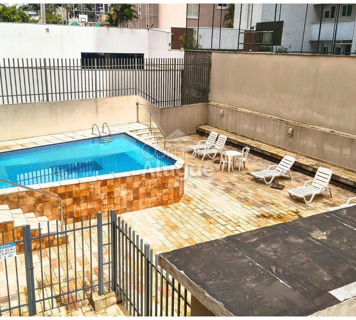 3-bedroom apartment in a building with a gym — photo 7