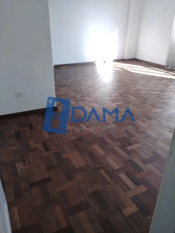 Apartamento com 3 quartos e cozinha fechada de 109 m² — photo 20