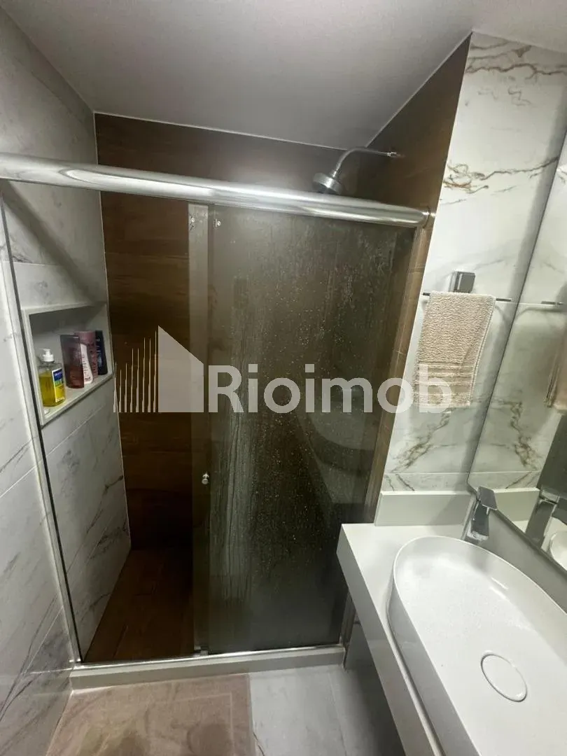 2-bedroom apartment in a building with a sauna — photo 17