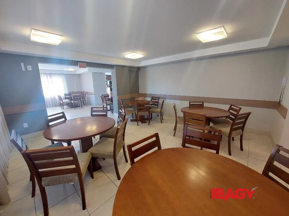 Квартира 124 м² с 2 спальнями и балконом — photo 33