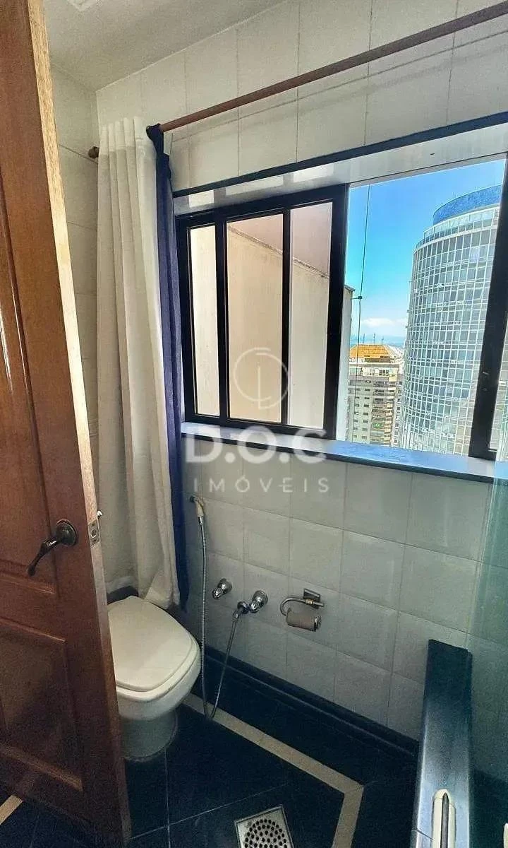 Apartamento de 300 m² com 4 quartos e 3 suítes — photo 10
