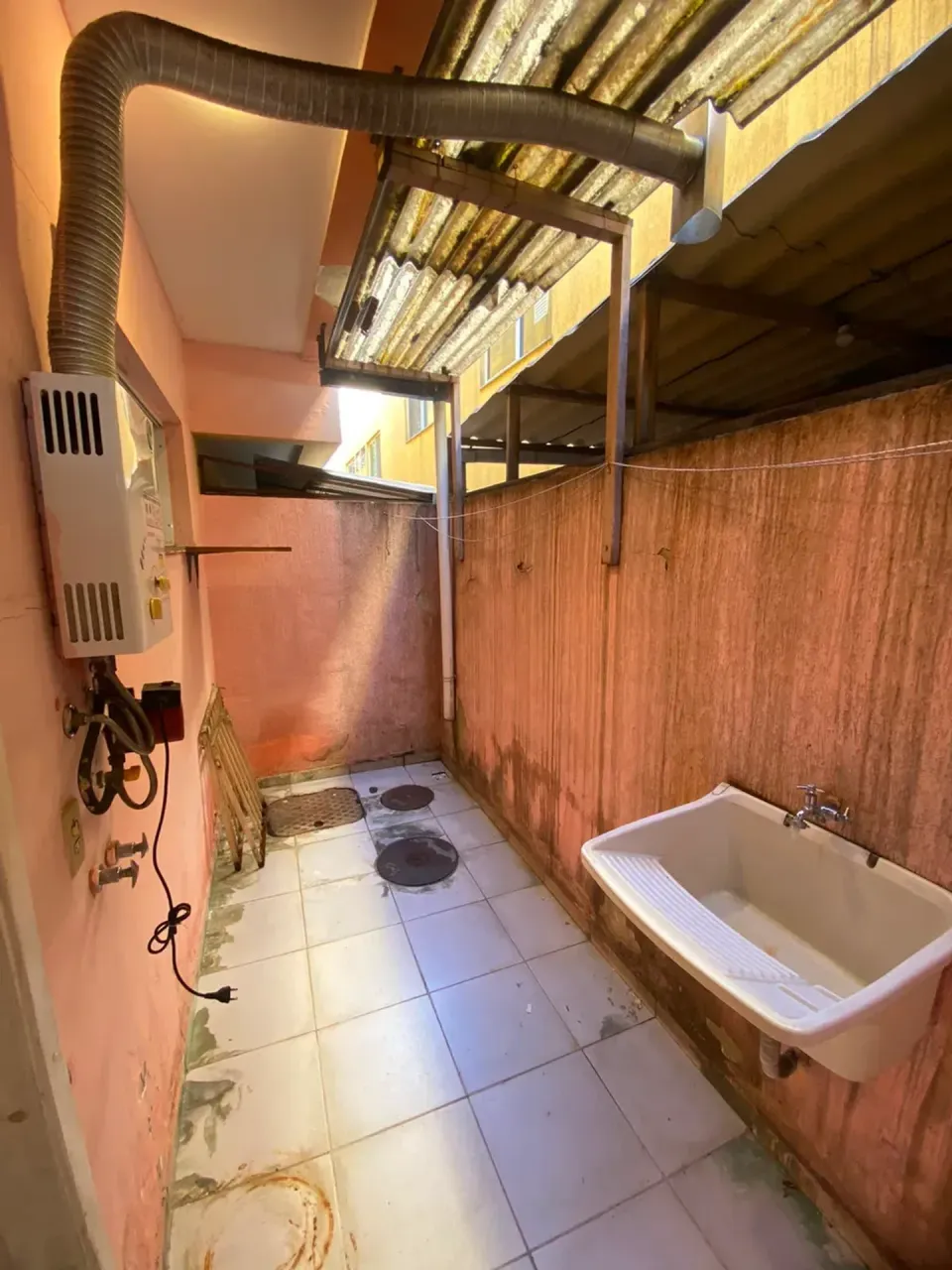 Casa duplex com varanda, 2 quartos e 2 banheiros — photo 13