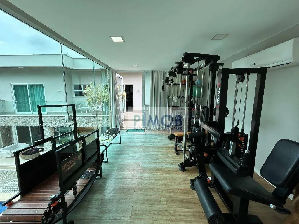 Casa mobiliada com 3 quartos e 5 banheiros, 550 m² — photo 21