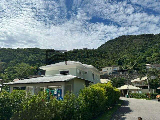 290 m² furnished house with 5 en-suites and 3 parking spaces — photo 16