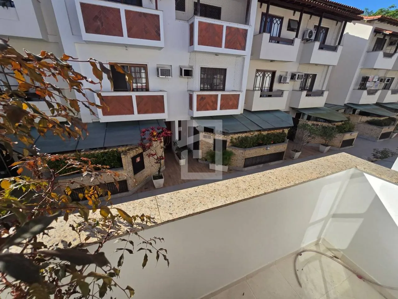 Triplex house with 4 bedrooms and 2 en-suites — photo 19