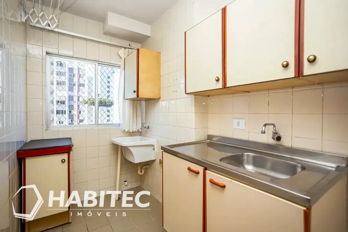 Квартира з 2 спальнями та дерев'яною підлогою або ламінатом — photo 5