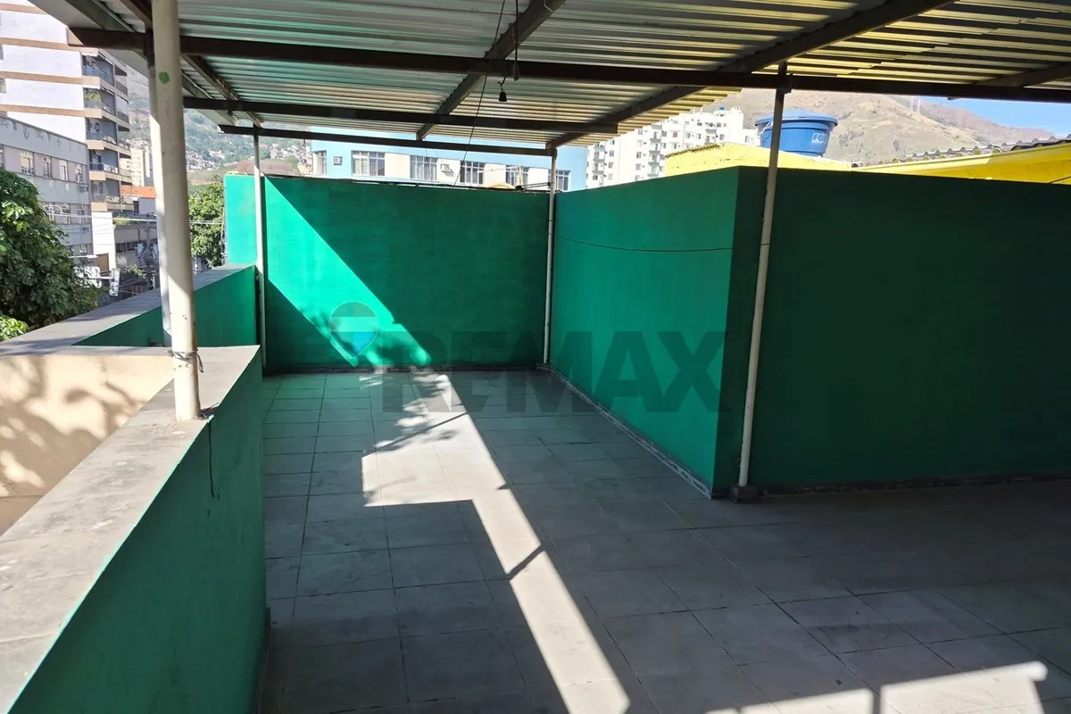 Unfurnished 3-bedroom apartment with 68 m² — photo 38