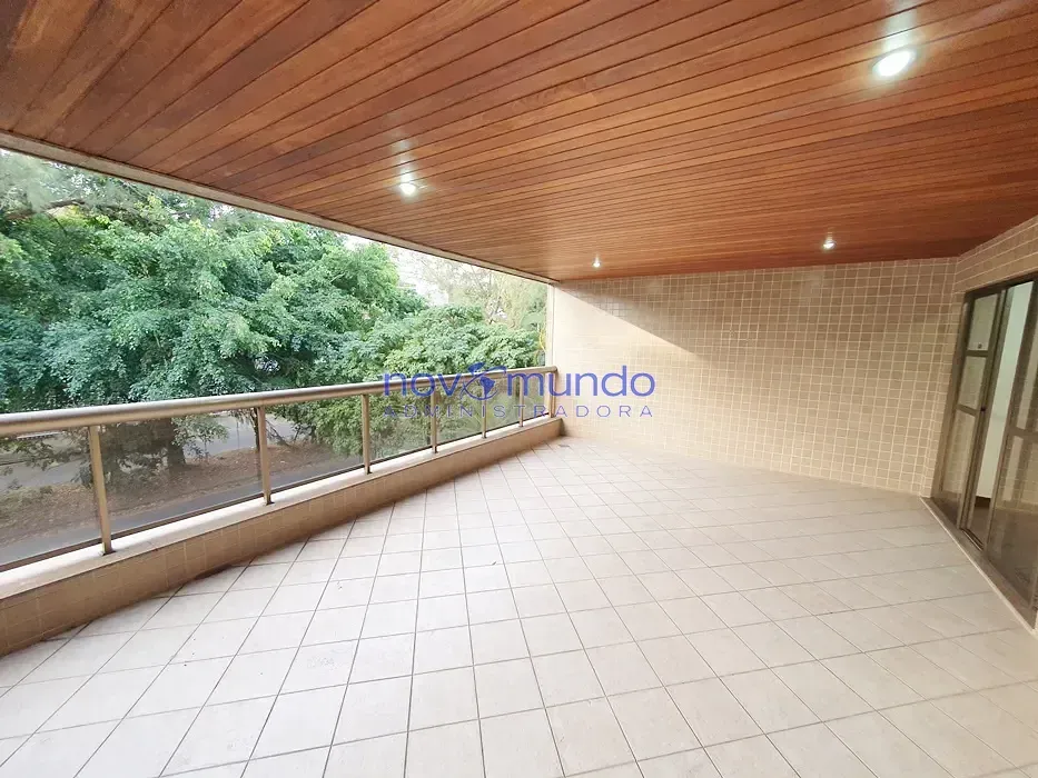 Apartamento com 3 quartos, varanda e 3 vagas — photo 3