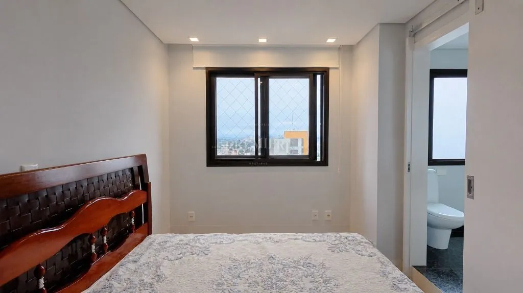 440 m² apartment with 4 en-suite bedrooms and private garden — photo 12