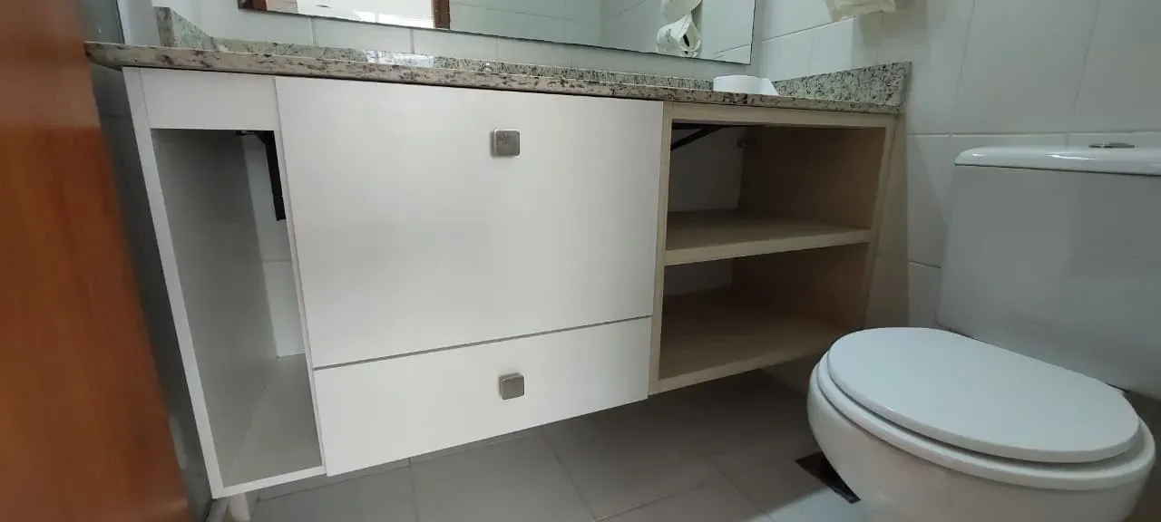 Unfurnished 2-bedroom apartment with 2 bathrooms — photo 63