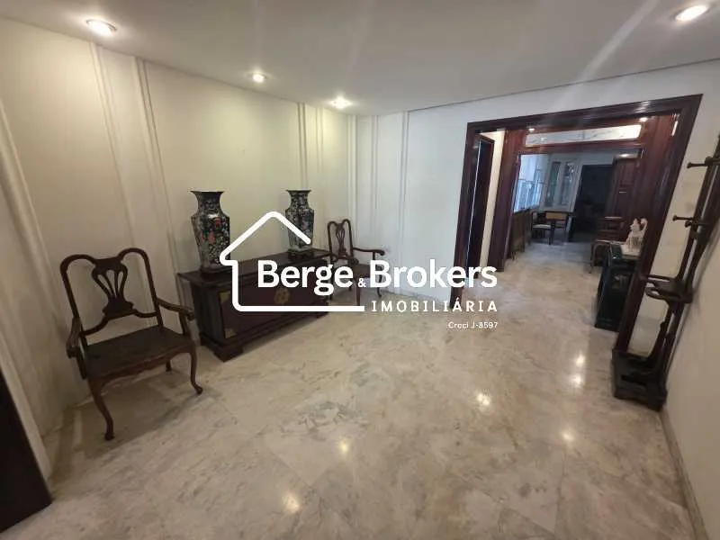 Мебльована квартира 347 м² з 4 спальнями — photo 10