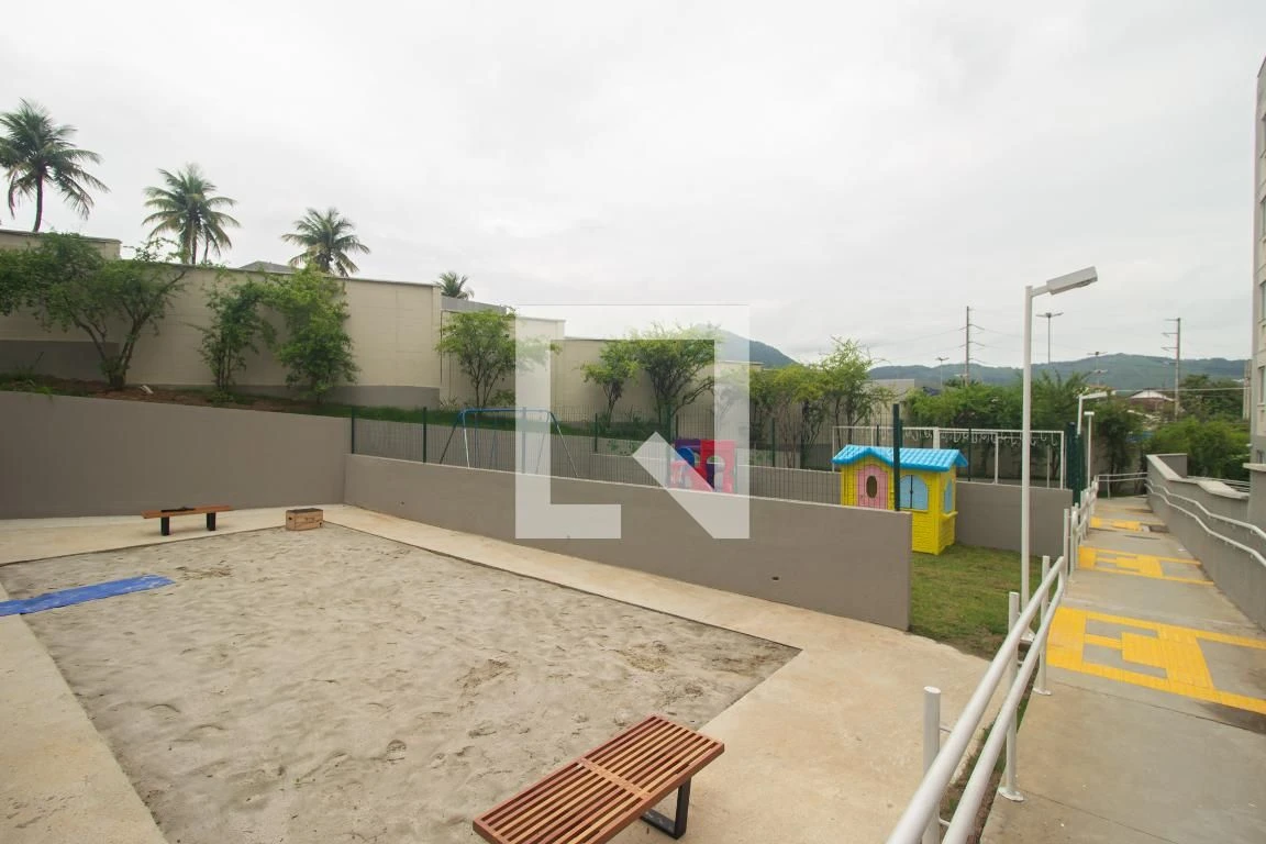 Apartamento de 2 quartos em condomínio com academia — photo 10