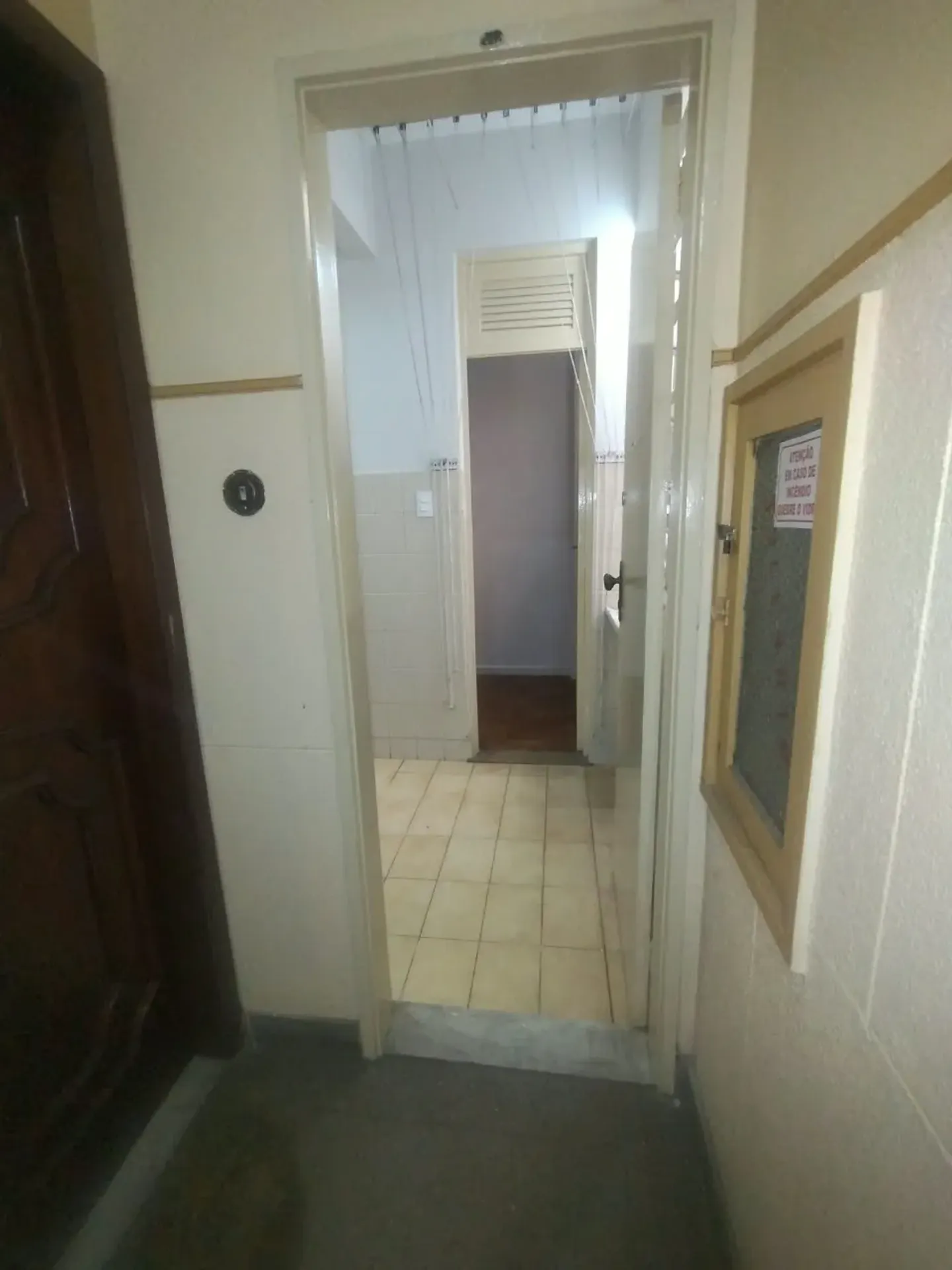Furnished apartment, 40 m², with a glass-enclosed balcony — photo 22