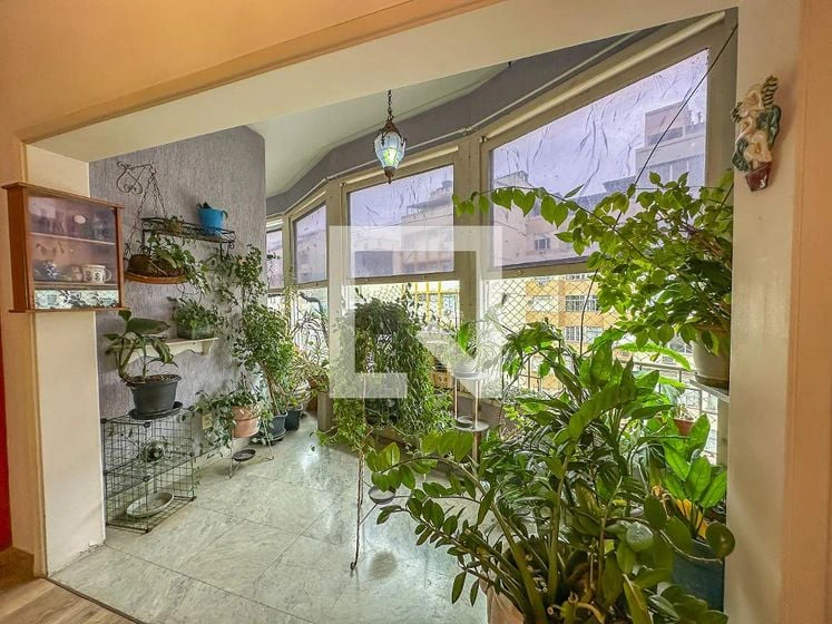 Apartment, 206 m², with a glass-enclosed balcony — photo 12
