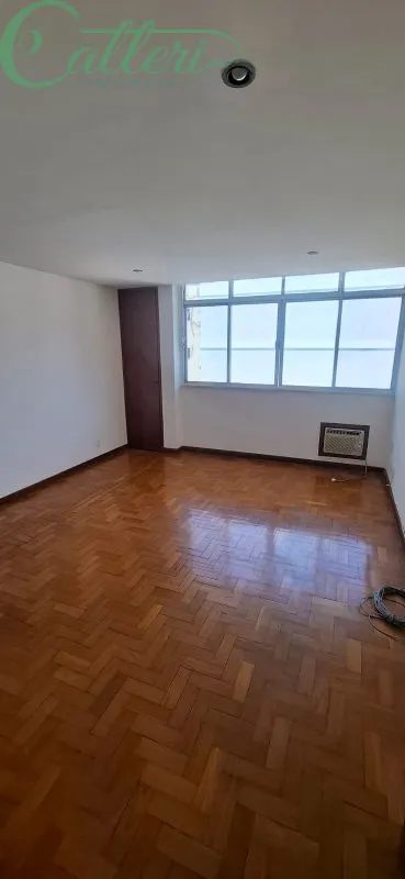 Apartment, 64 m², with wood or laminate floors — photo 26