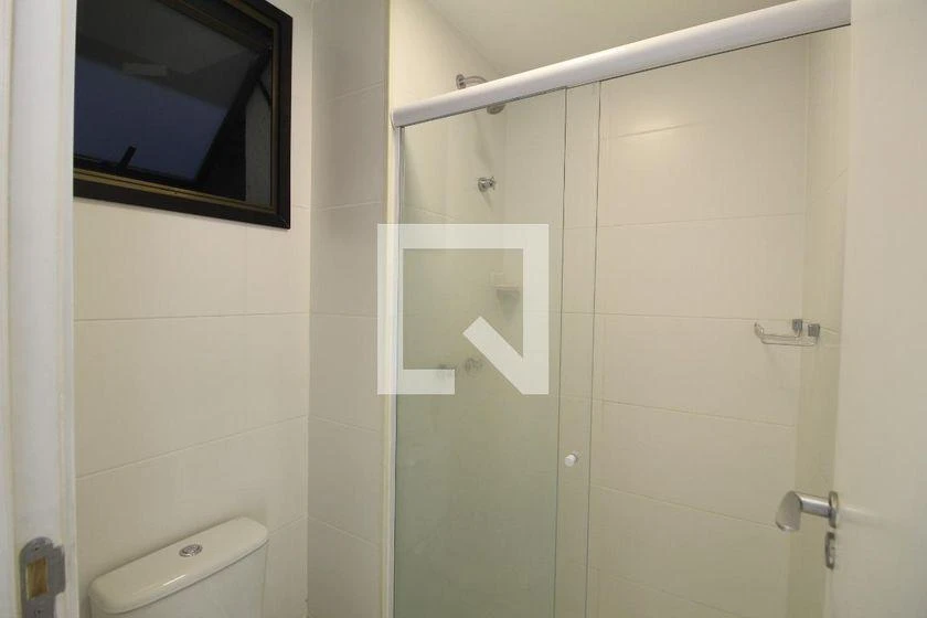 Студия 40 м² со стиральной машиной и застеклённым балконом — photo 23