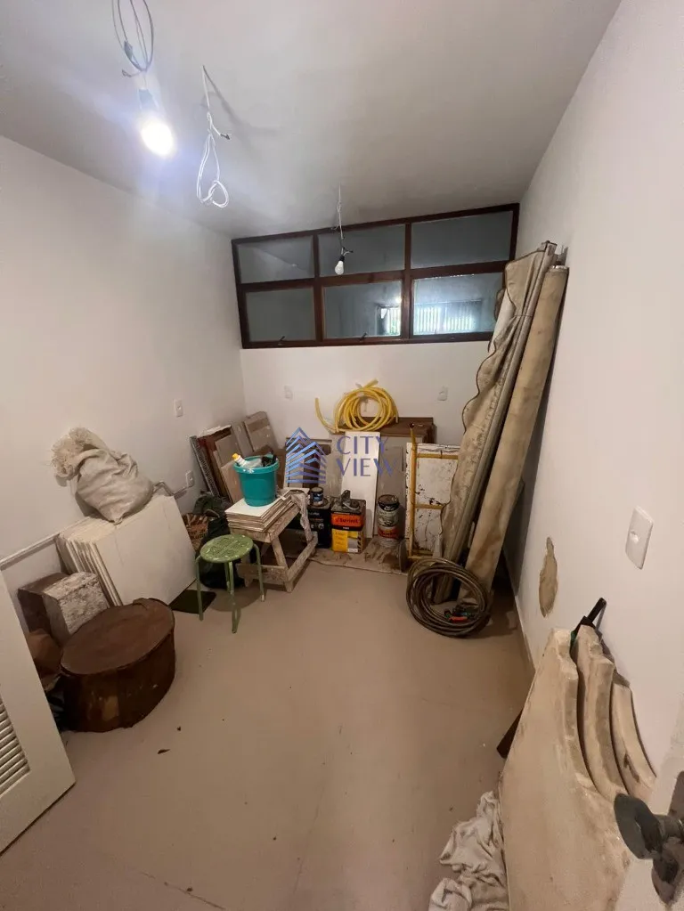 4-bedroom apartment with 5 bathrooms and a balcony — photo 31