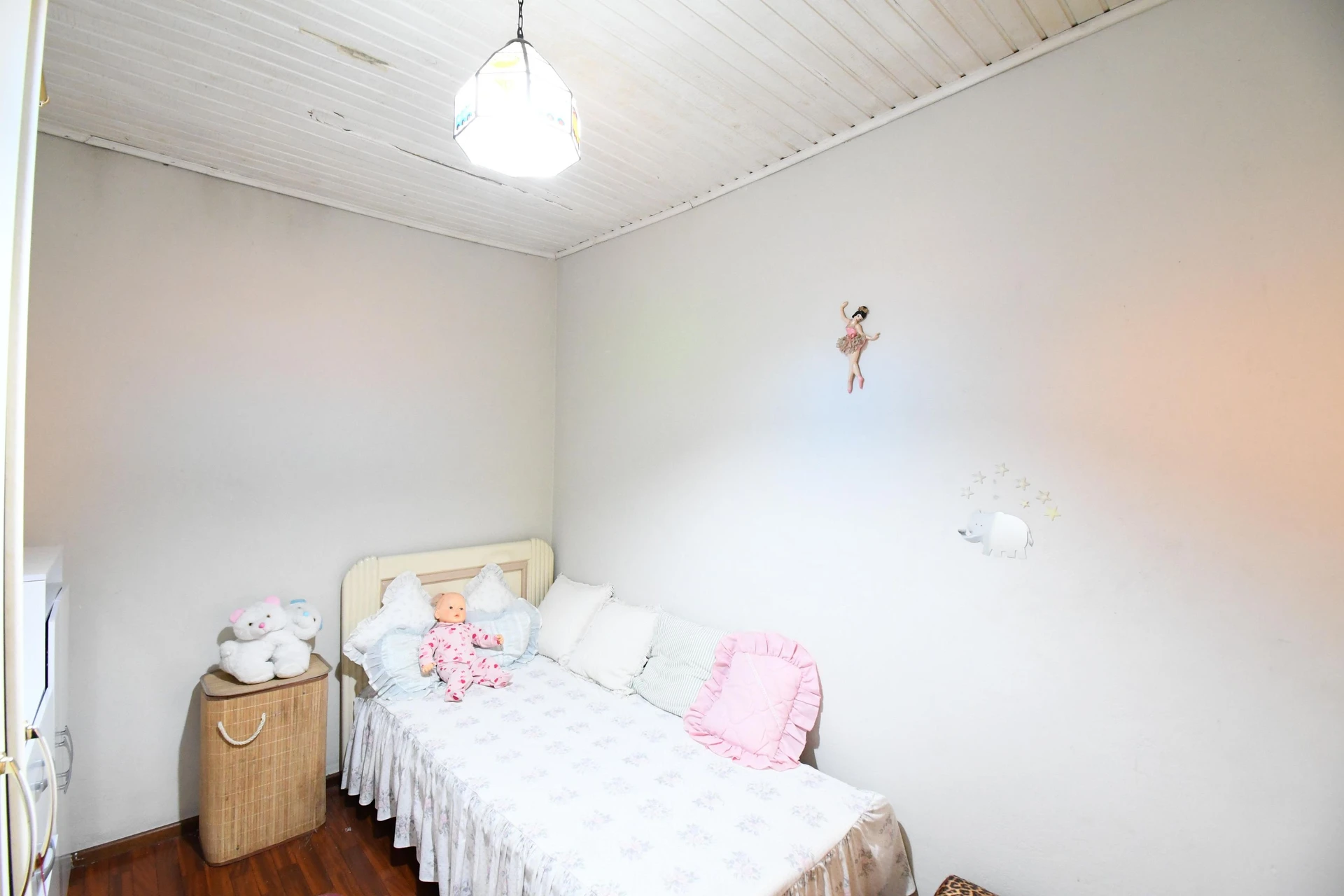 Casa de 55 m² con lavadora y balcón cerrado con vidrio — photo 15