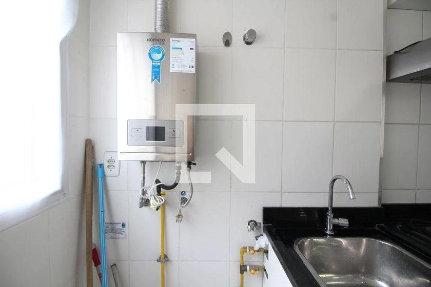 Apartamento de 2 quartos em condomínio com piscina — photo 18