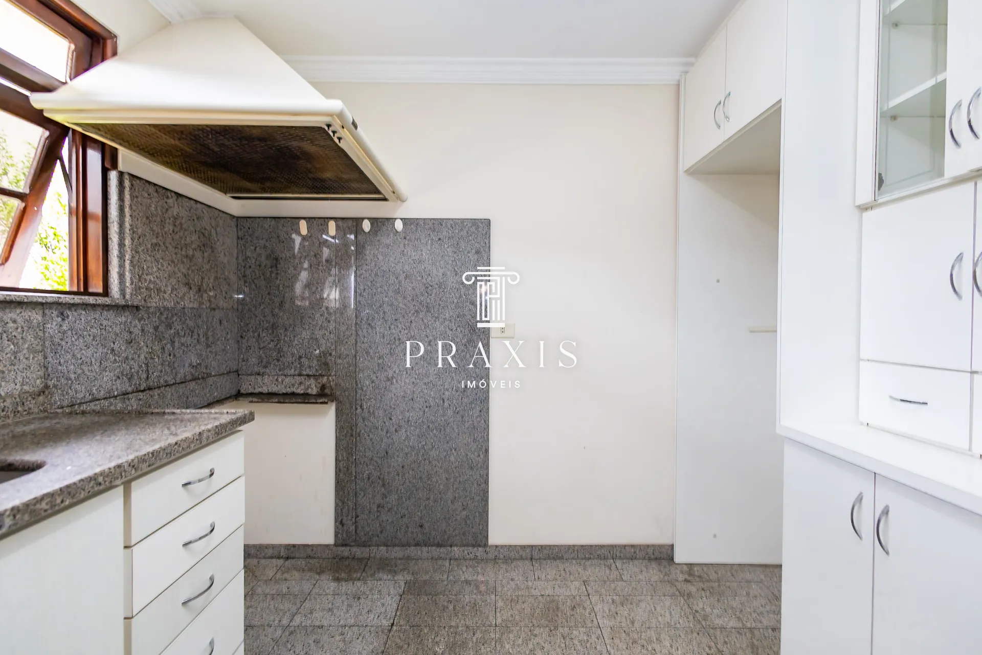 207 m² house with 5 bedrooms, 2 suites and 2 parking — photo 52