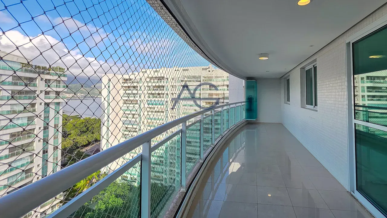 110 m² apartment with 2 bedrooms and 2 parking spots — photo 5