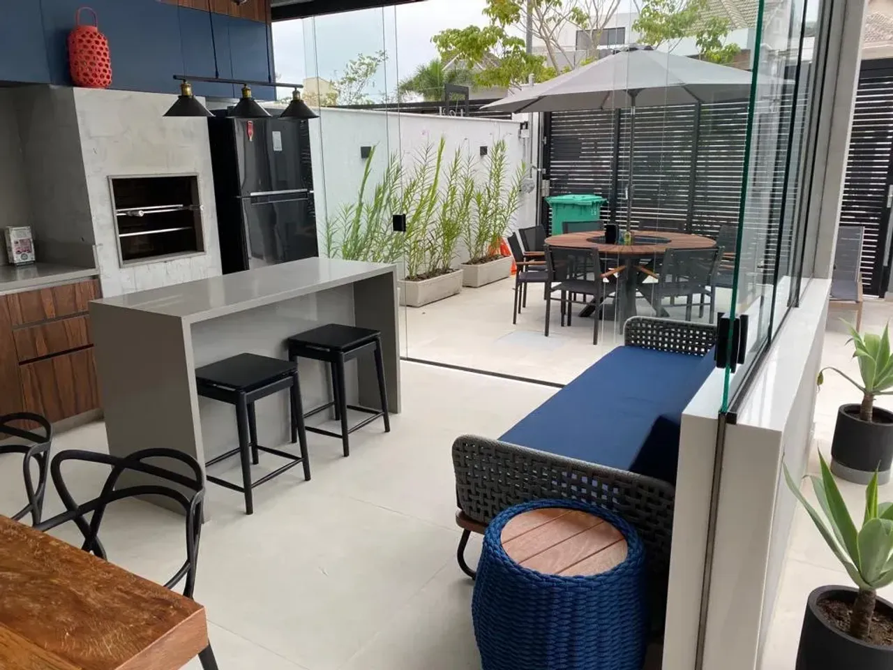 Casa com 5 quartos e 5 banheiros e 3 vagas — photo 2