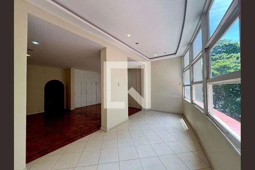 3-bedroom apartment with 216 m² and 2 bathrooms plus 1 parking — photo 5