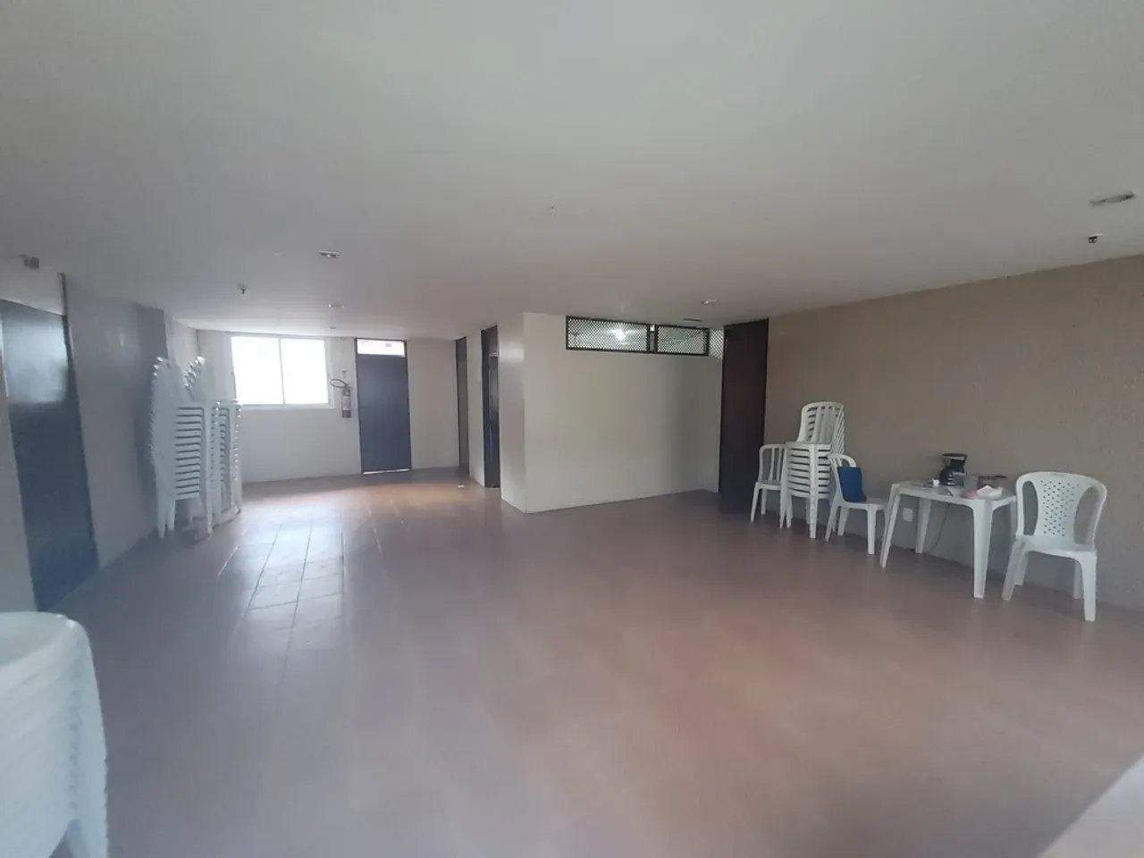 Apartamento duplex com 3 quartos e vista da cidade — photo 29