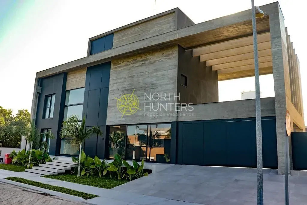 Casa mobiliada de 5 suítes com 646 m² e 4 vagas — photo 3