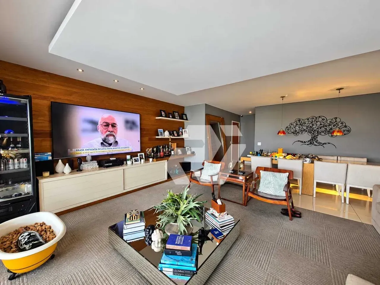Furnished apartment, 233 m², with a walk-in closet — photo 8