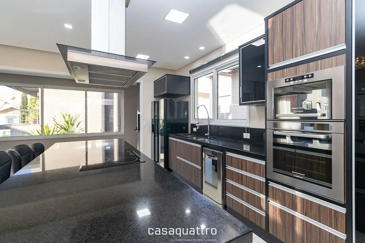 Furnished house with 3 bedrooms and 4 bathrooms — photo 13