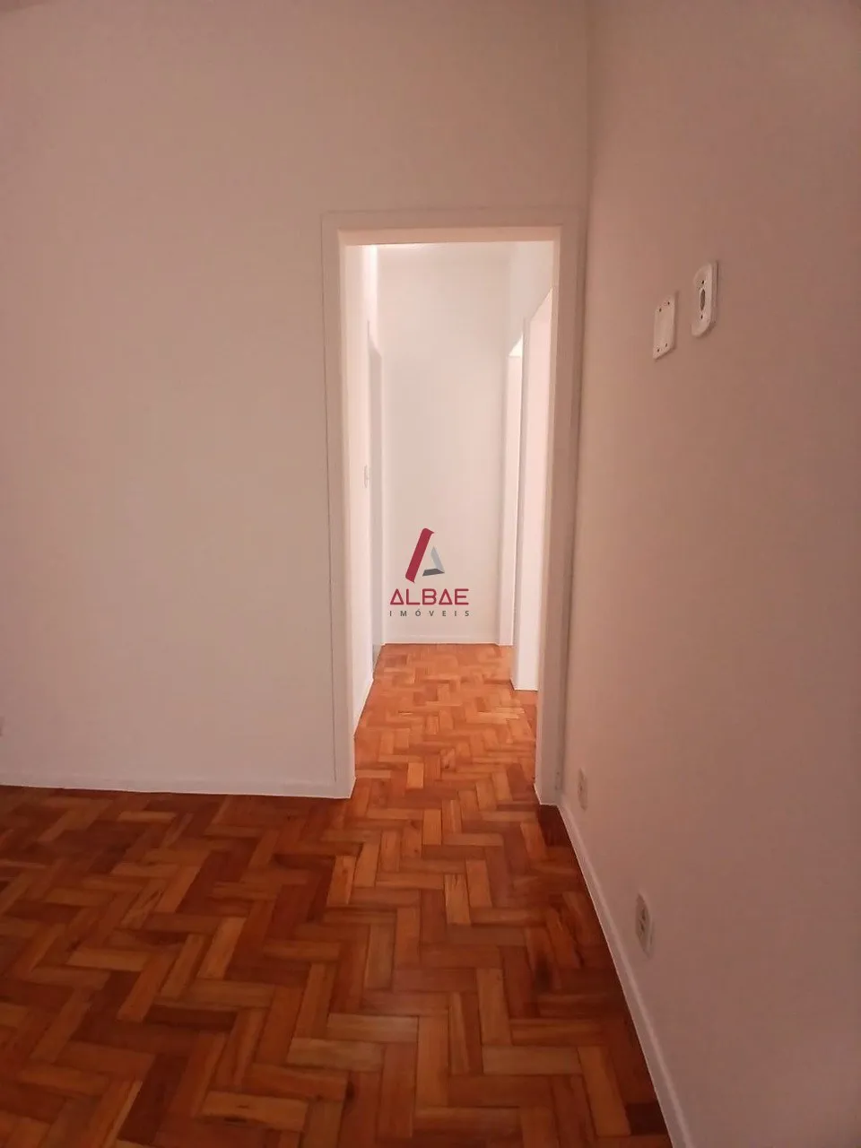 Apartamento com 2 quartos, 1 vaga e banheiro — photo 11