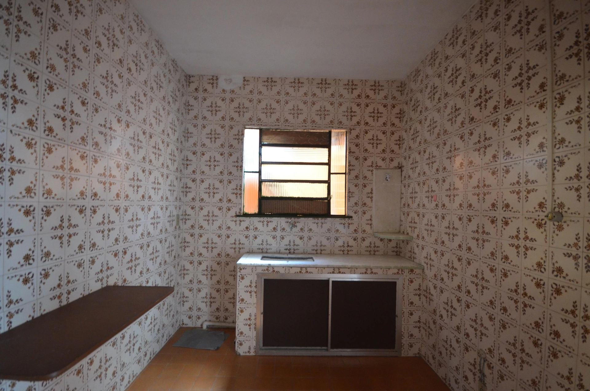 Apartamento para aluguel com 1 quarto, varanda e ar-condicionado