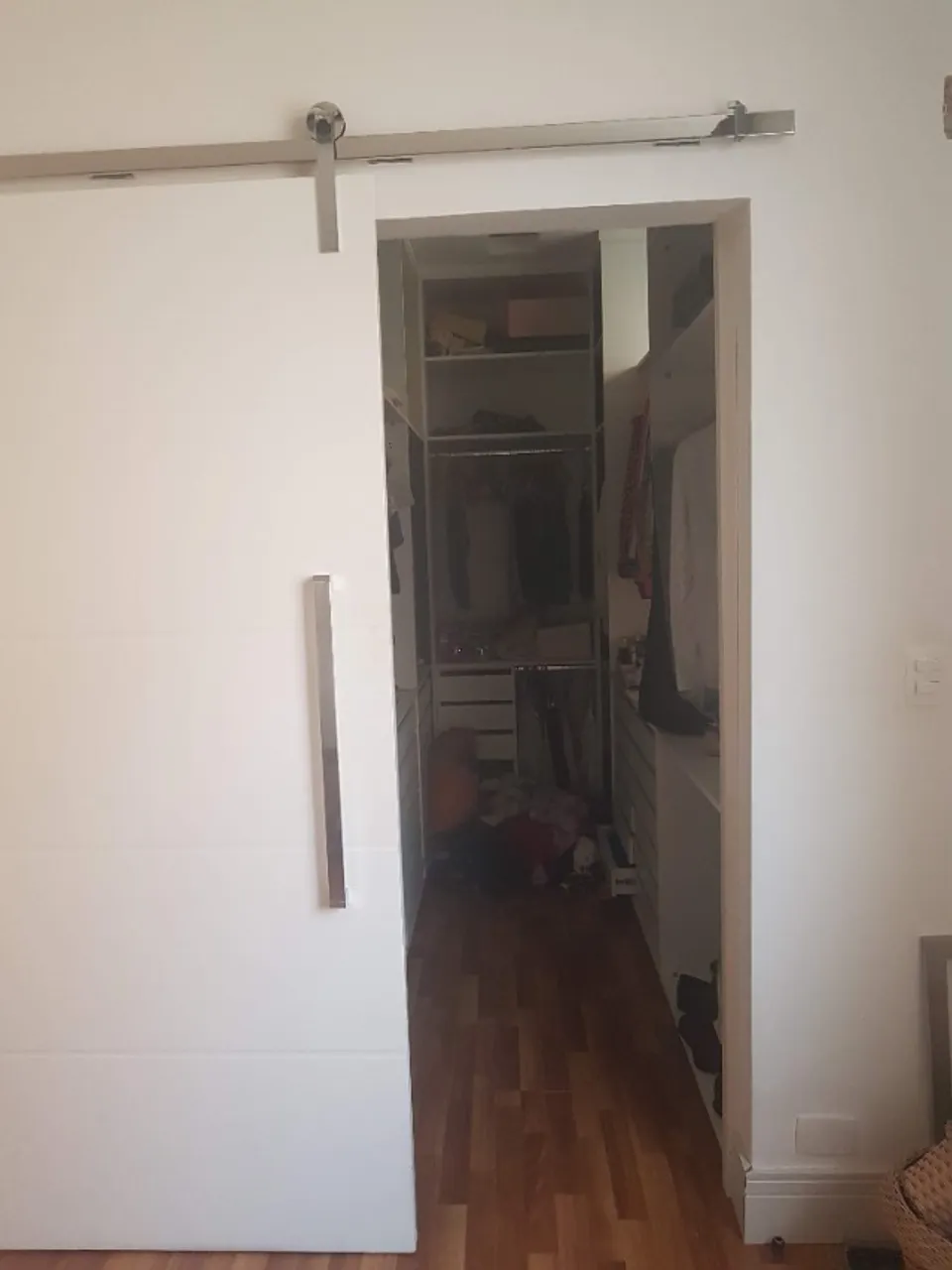 2-bedroom apartment with a walk-in closet — photo 7