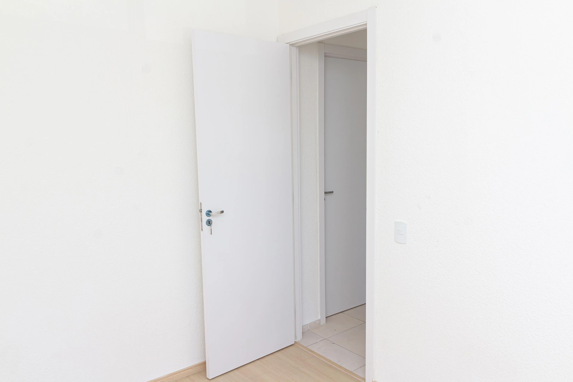 2-bedroom apartment in a building with a pool — photo 25